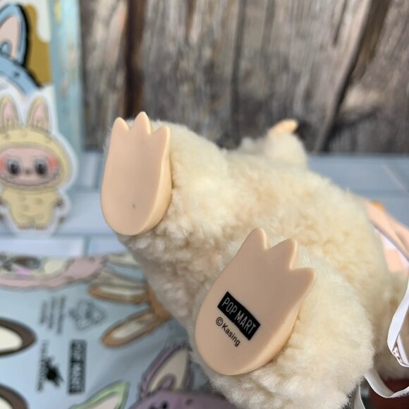 Labubu The Monsters Exciting Macaron Soymilk - Picture 3 of 7